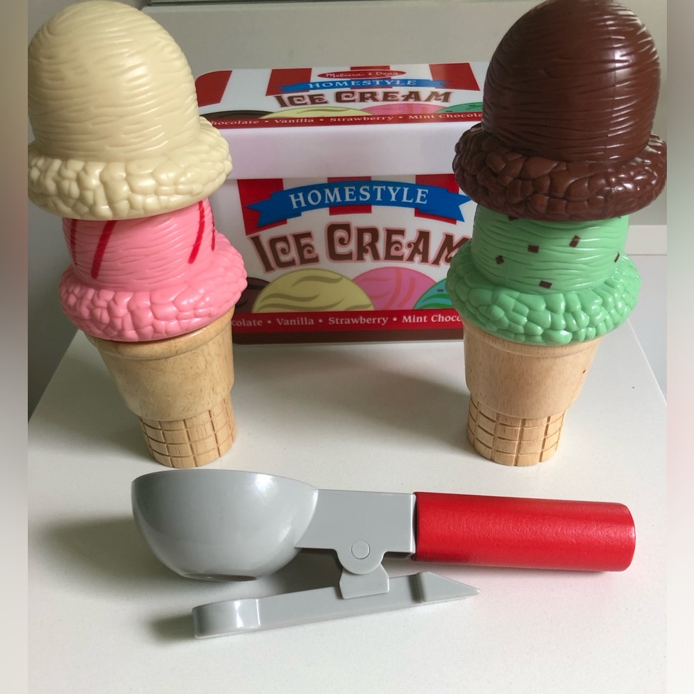 Melissa & Dough Wooden Ice Cream Playset - Picture 4 of 4